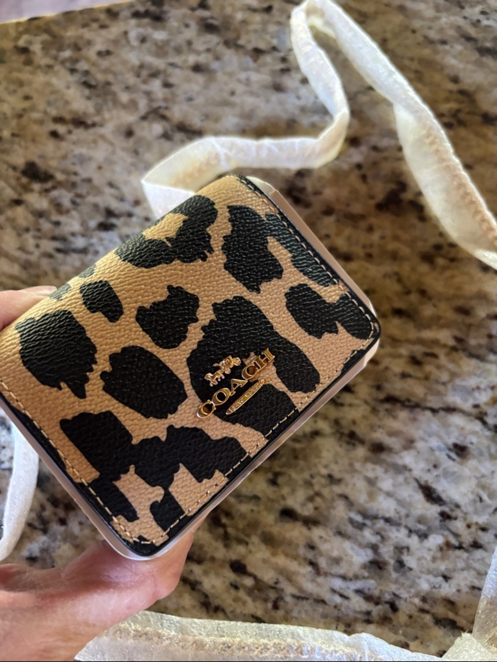 🆕 Authentic Coach Leopard Print Card & Key Holder - Black & Cream - Picture 2 of 11